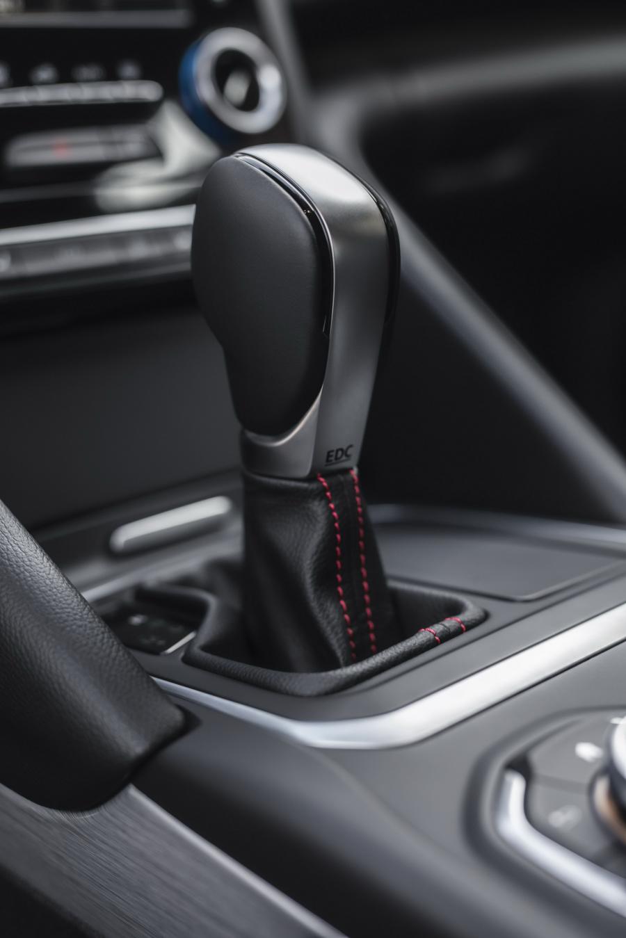 Детали интерьера Renault Talisman S-Edition (L2M) 2018 года  (WW) (фото 8 из 19)